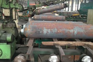 gas-cylinder-assemble-cylinder-neck steamless steel gas cylinder suppliers,oxygen gas cylinders exporter